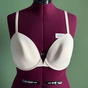 Victoria's Secret Smooth Lightly Lined Demi Bra | 38D | Purest Pink